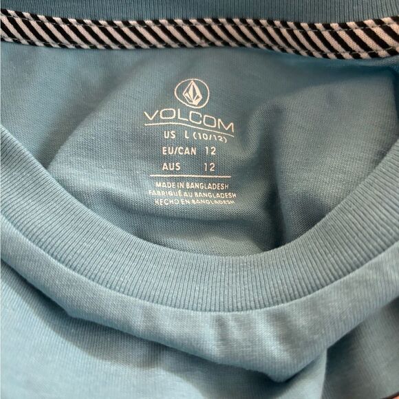 Volcom girls graphic t shirt - Picture 4 of 4